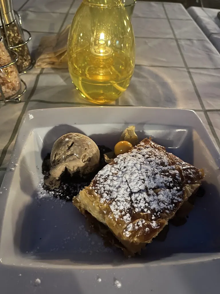 Elisa Porras_Restaurant Melitón Jardín_Altea_recensione