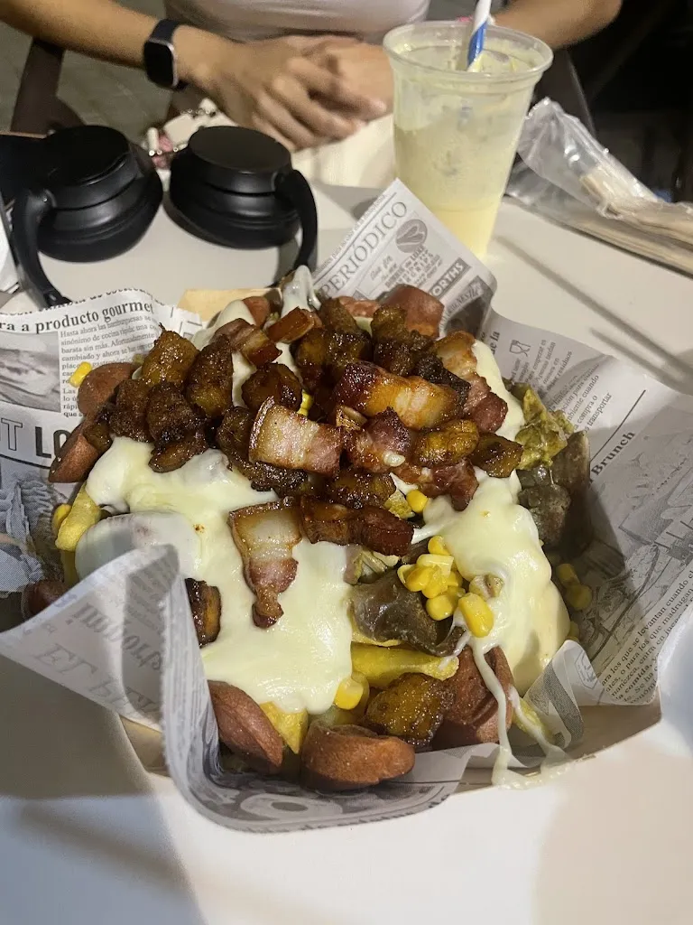 Alondra Regalado Armijos_Sobre el Cielo, Restaurante latino en Madrid_Escamilla_review