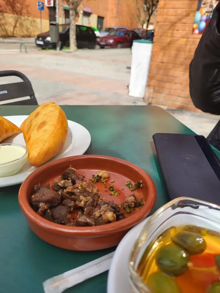 Yoalys Martínez_Restaurante TANGER_Estriégana_review