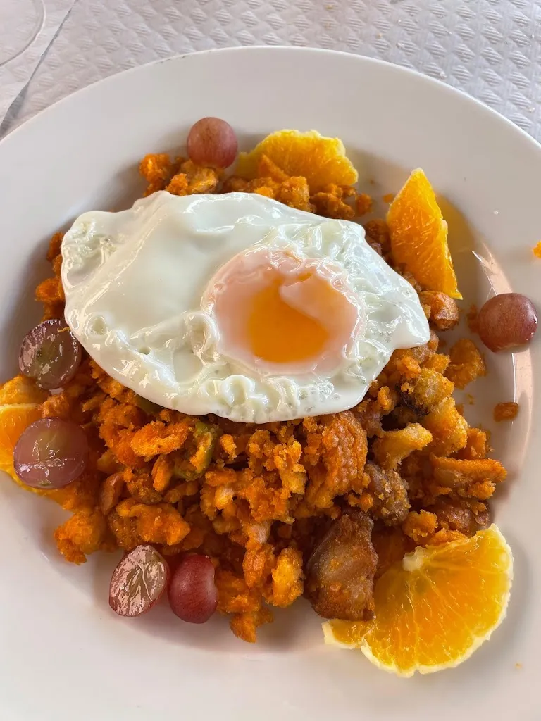 Alejandro_Restaurante El Fósil._Fuembellida_review