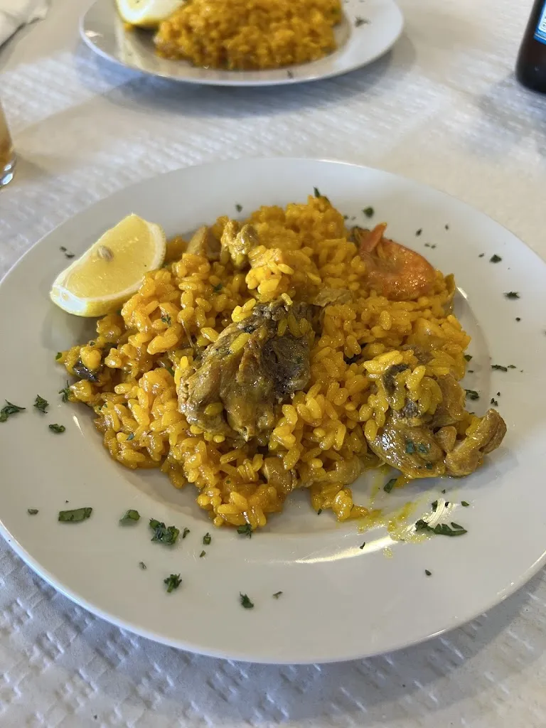 Jose C. Méndez_Vintage Restaurante_Casar El_review