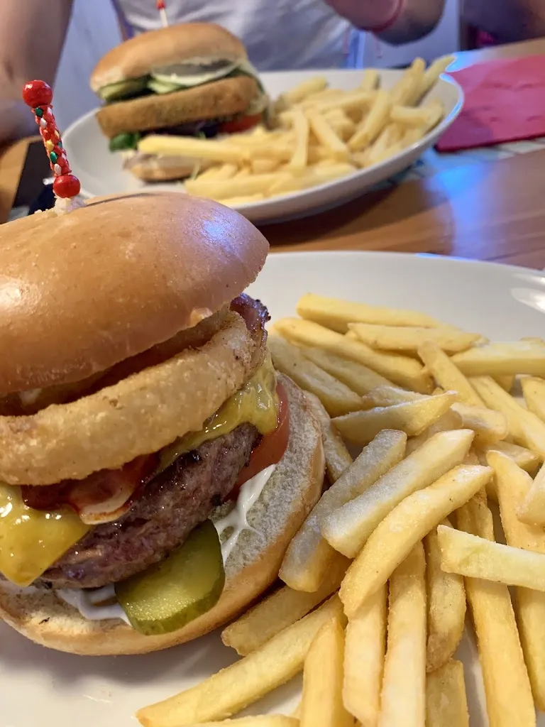 Edu Pascual_Rocket Restaurante_Casar El_review