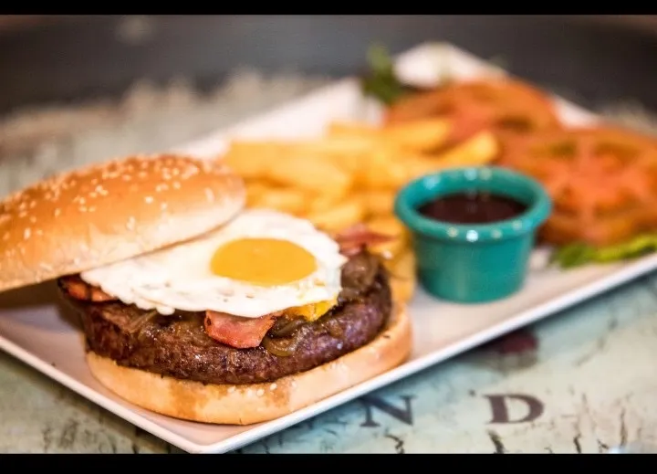 Menu_50 Stars_Casar El_image_5