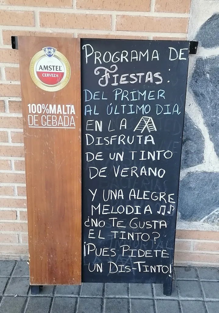 Menu_Bar La Escalera_Casar El_image_2