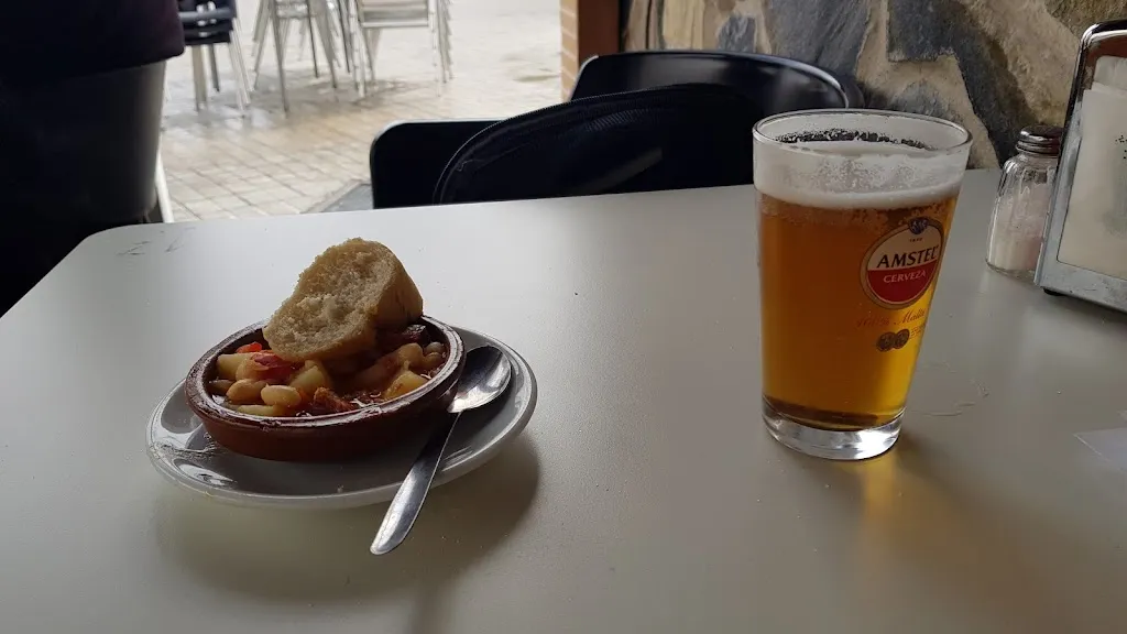 Menu_Bar La Escalera_Casar El_image_8