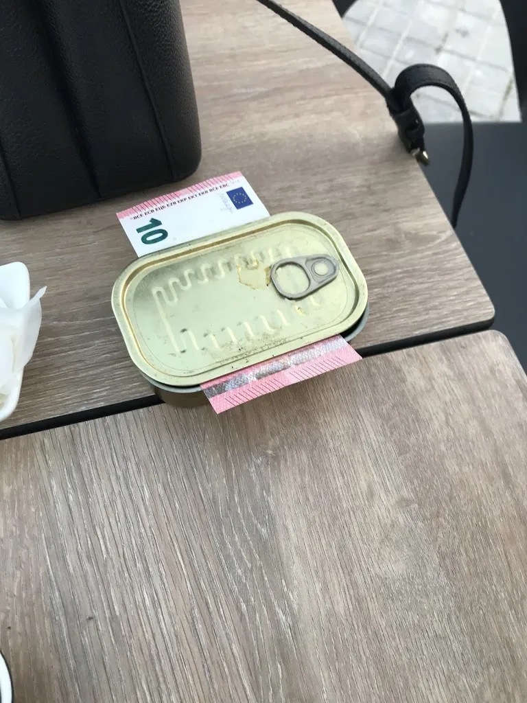 Mica_Bar La Escalera_Casar El_review