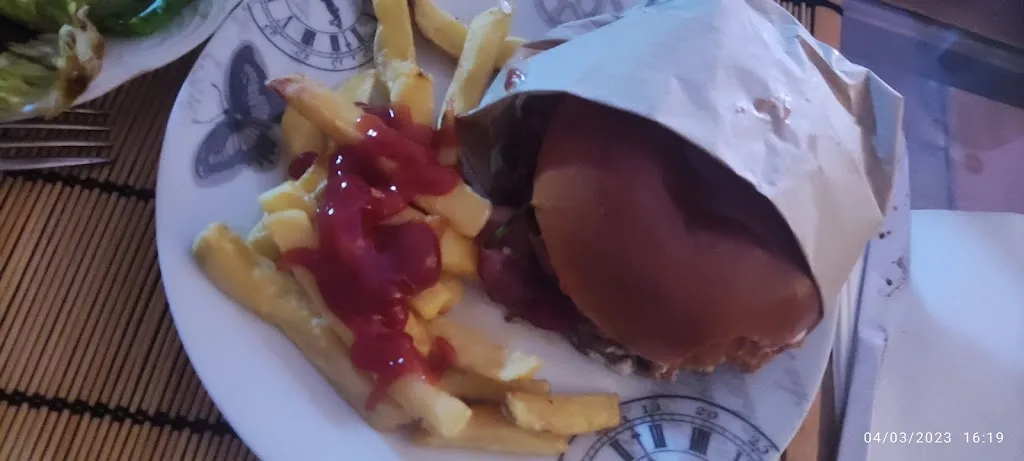 Menü_Oskar’s fire&burger_Casar El_Bild_9