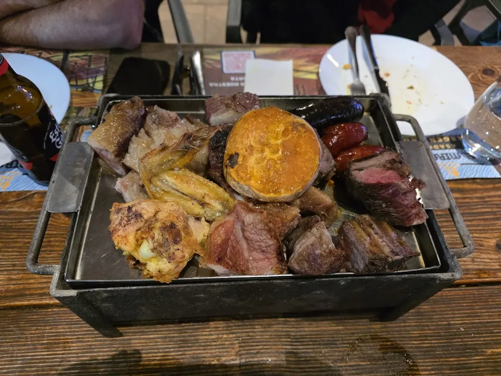 daniel alberto diaz ruilova_Catering Argentino El Mirador_Casar El_review