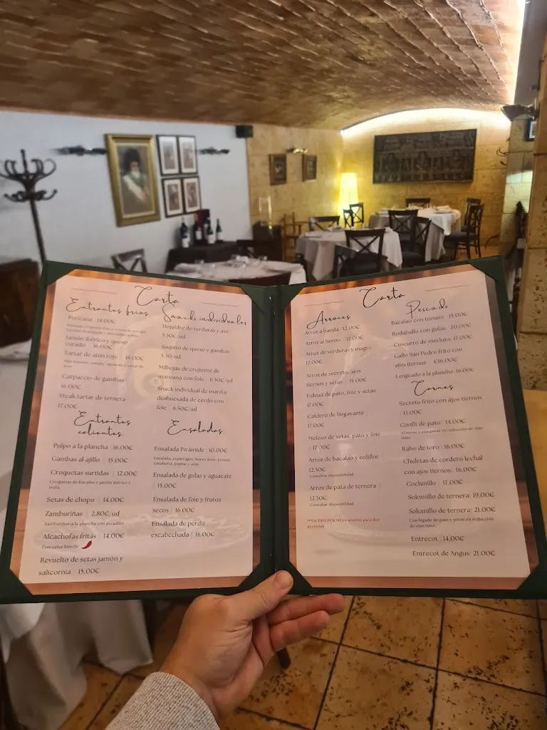 Menu_Piramide_Banyeres de Mariola_image_1