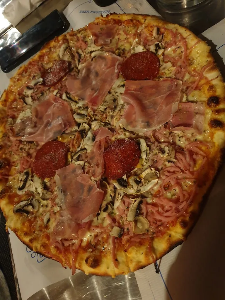 Menu_Pizzeria Istria_Casar El_image_6