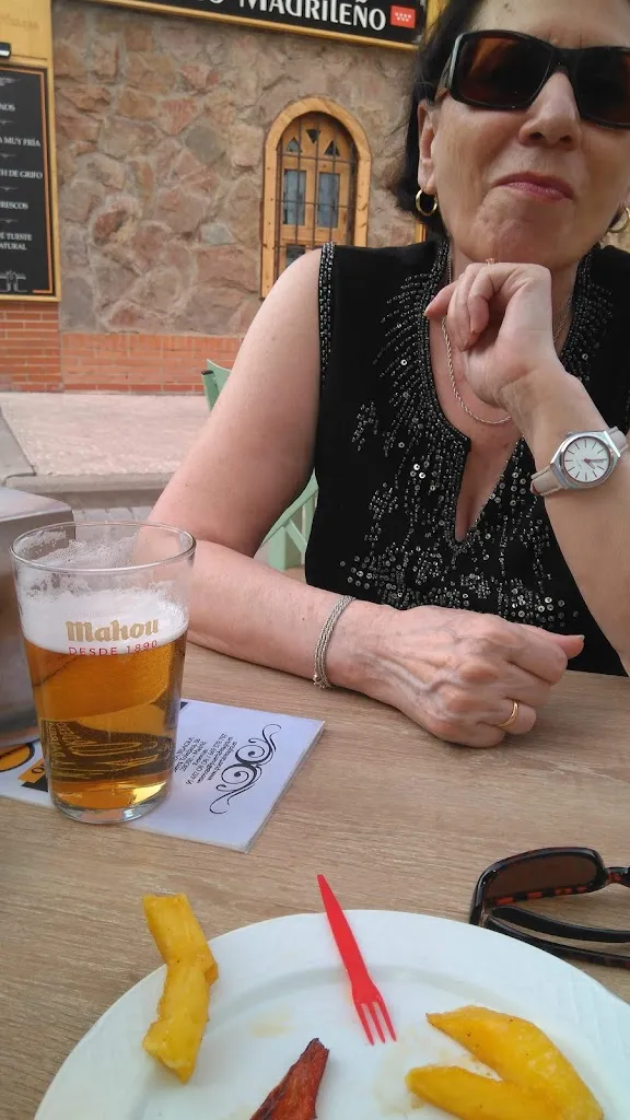 Menu_Restaurante Puerta Bisagra - Cocido Madrileño_Herrería_immagine_8