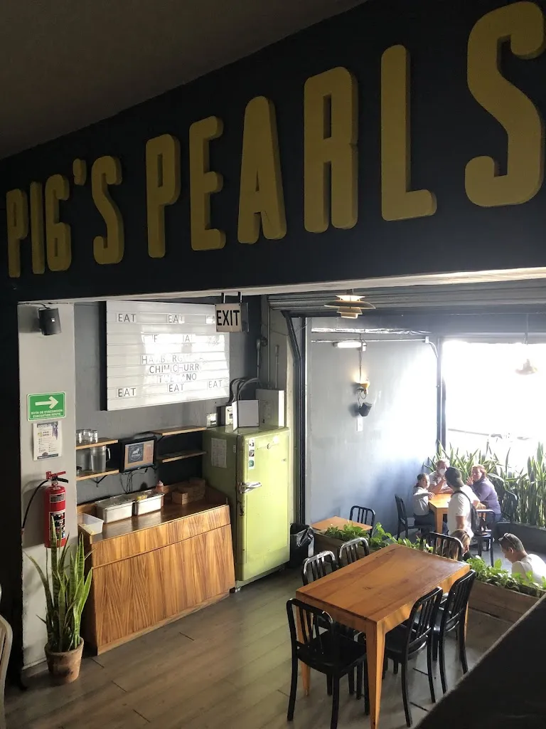 Pig's Pearls restaurant in Guadalajara