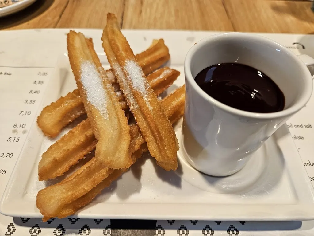 H M_Vinitus Gran Via Restaurant_Inviernas Las_review