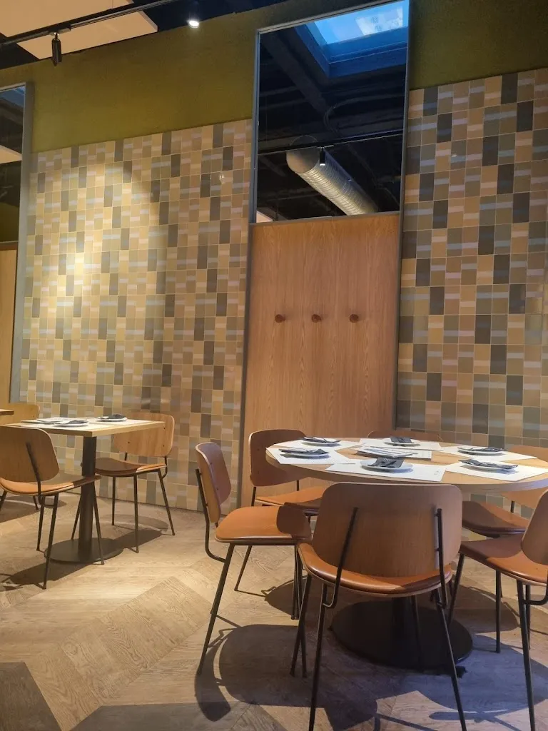 Vinitus Gran Via Restaurant_Inviernas Las_slider_image_3