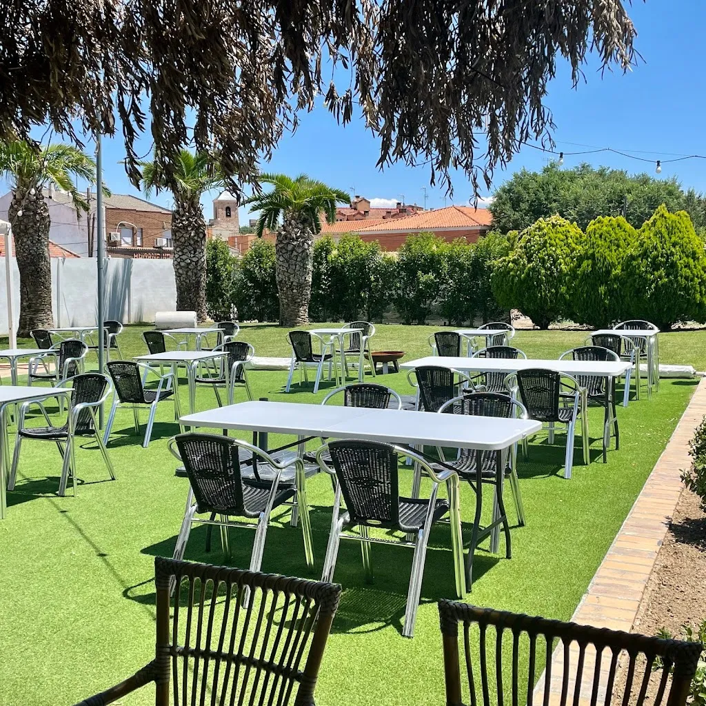 Jardín de Indias restaurant in Humanes