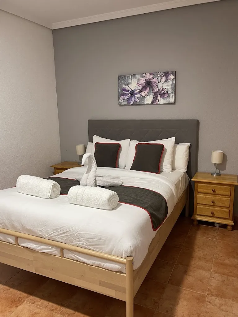 Ballestar Hotel Bar & Grill_Illana_slider_image_3