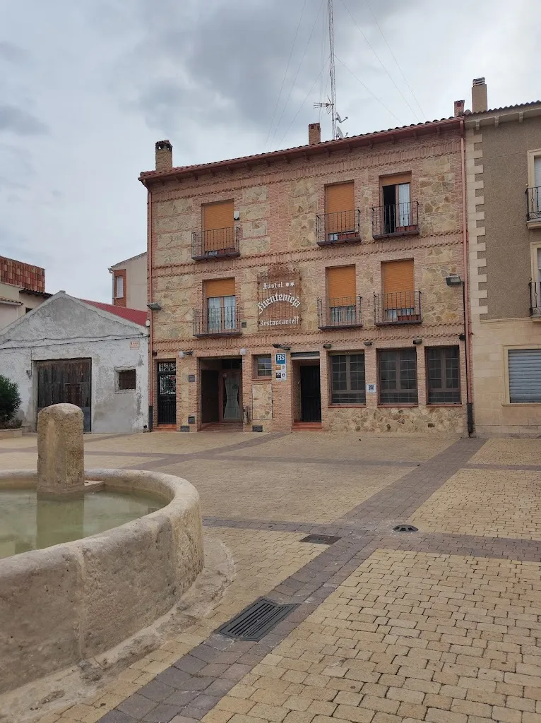 Hostal Restaurante Fuentevieja_Illana_slider_image_3