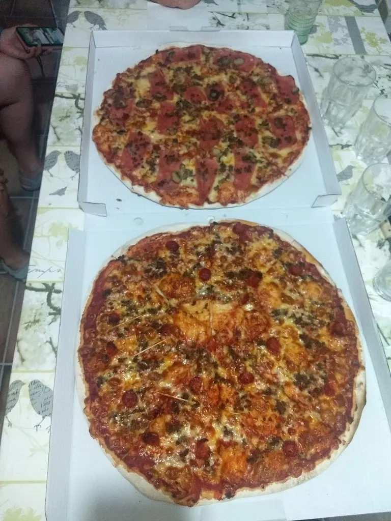 Menu_Pizzeria Jai-Al_Illana_image_8