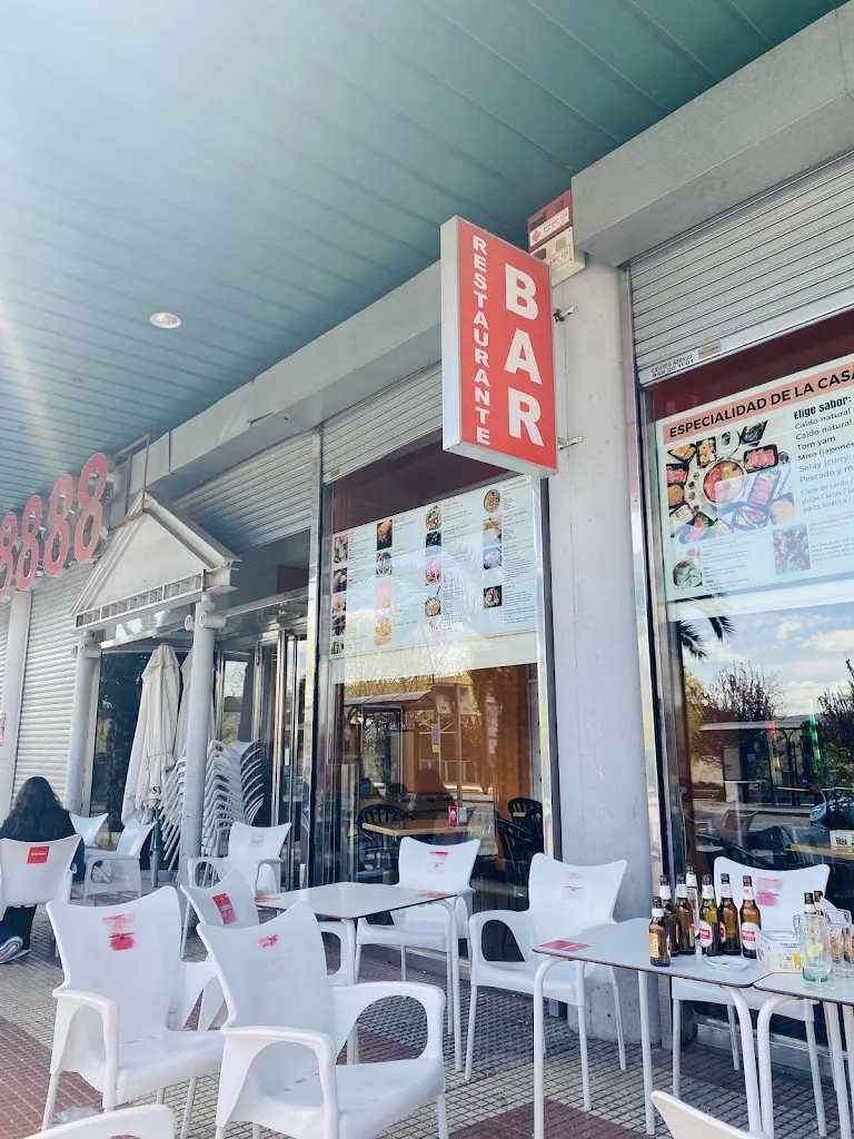 Restaurante Asiático Tradicional restaurant in Irueste