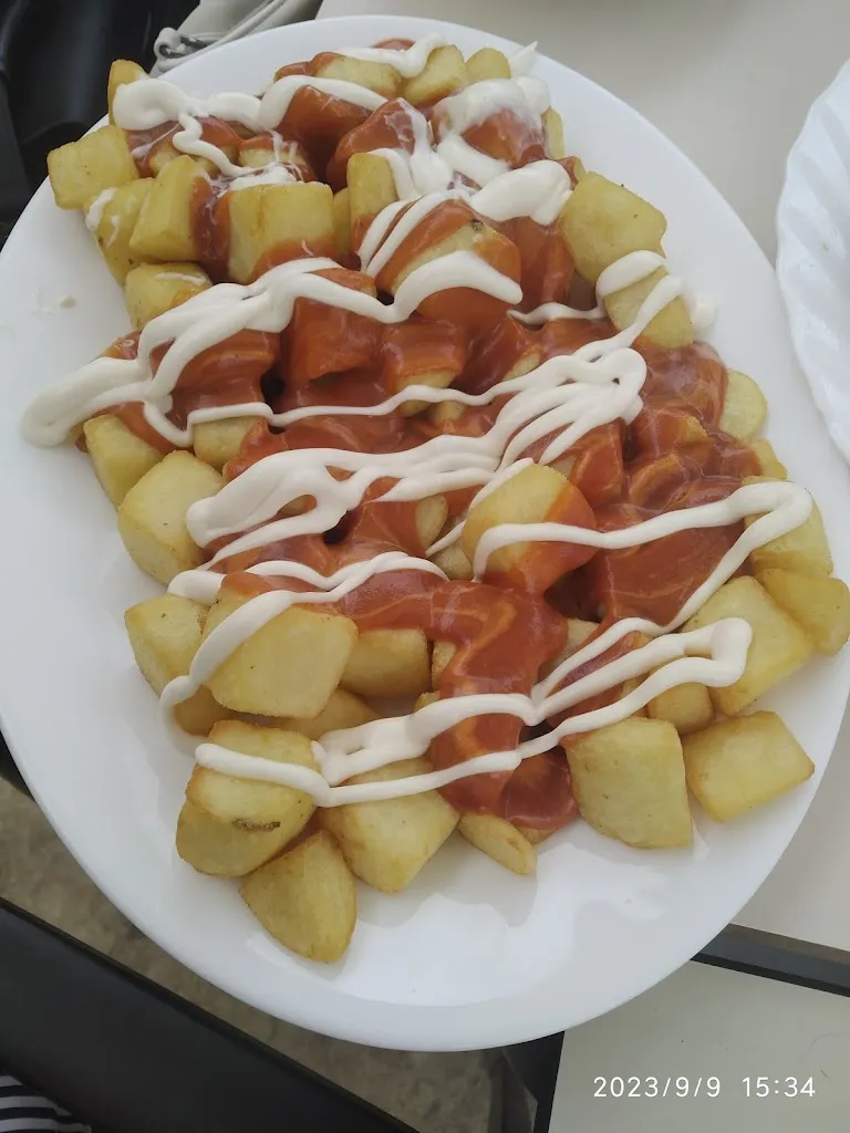 Rosen Marinov Petrov_Bar Borteo_Loranca de Tajuña_review