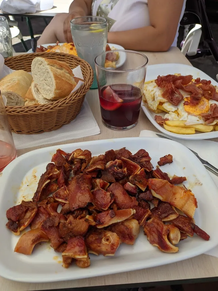 juan caba_Kiosko de Lupiana_Lupiana_review