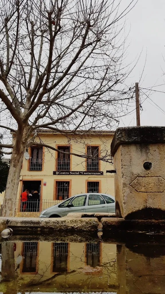 T_Centro Social Canta Ranas_Matarrubia_review