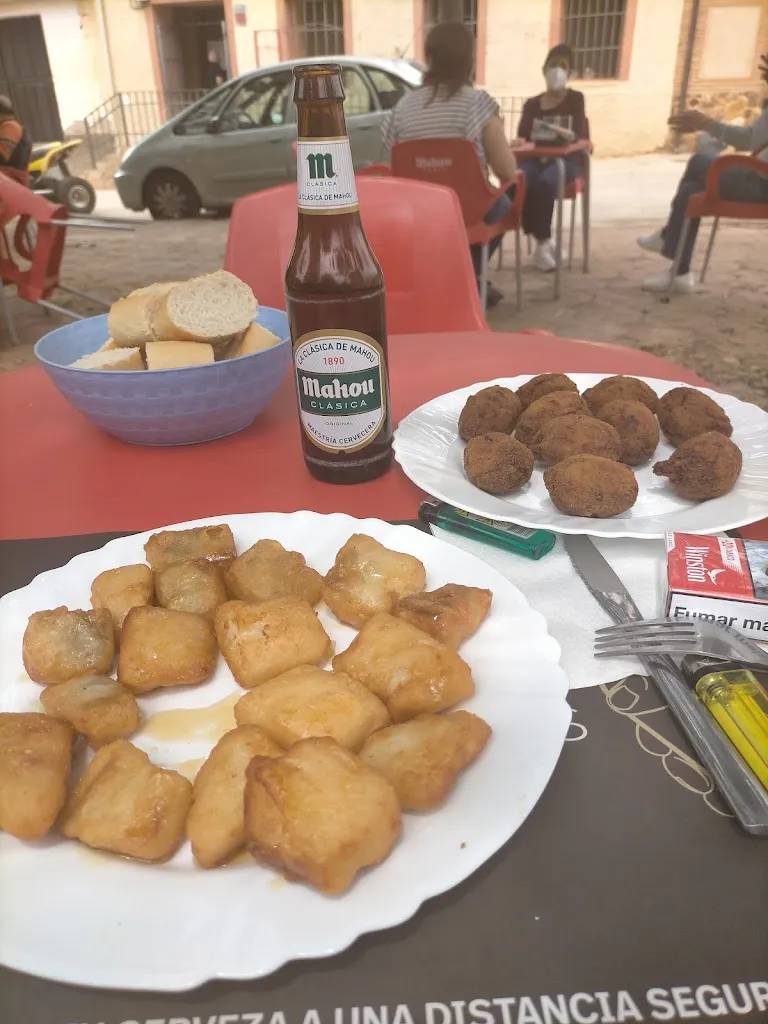 Centro Social Canta Ranas_Matarrubia_slider_image_2