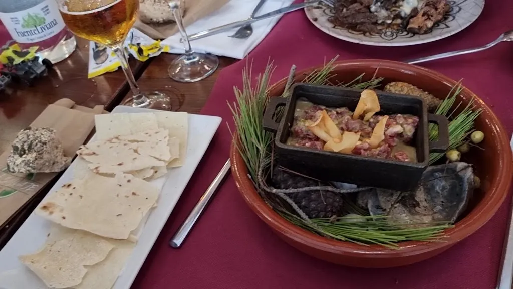 Masero - restaurante_Hueva_slider_image_2