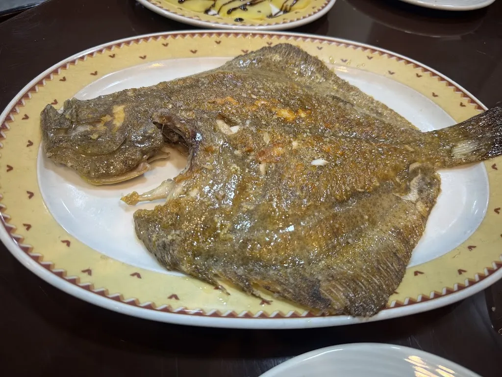 Isabel Li_Bar Restaurante Juan José_Hueva_recensione