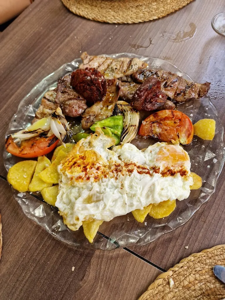 Menu_Asador La Bronce_Hueva_image_4