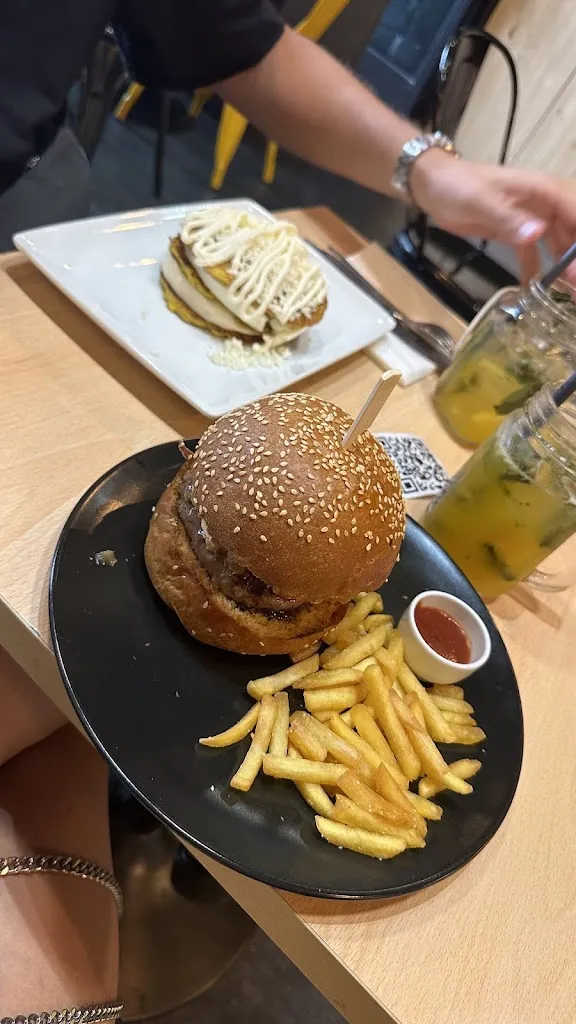 mayrobi sanchez_Replay Restaurante Madrid_Membrillera_review