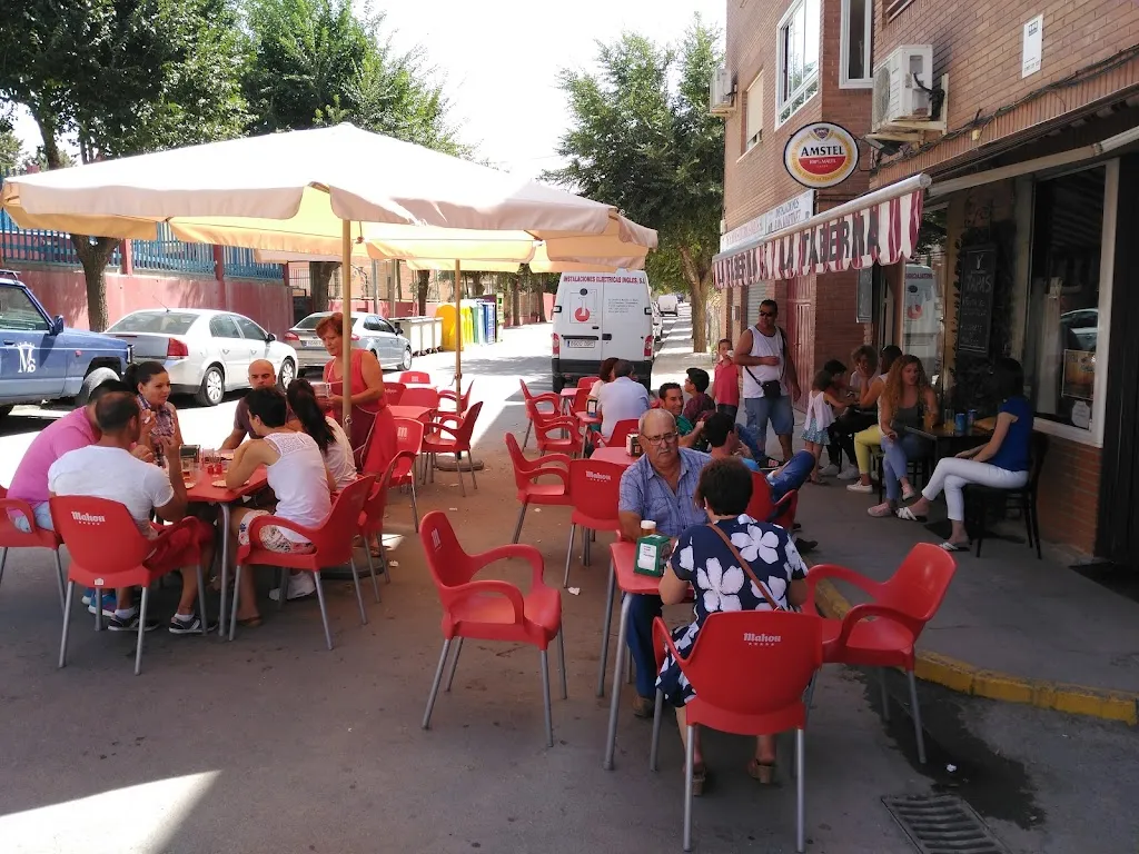 Bar La Taberna_Mondéjar_slider_image_3