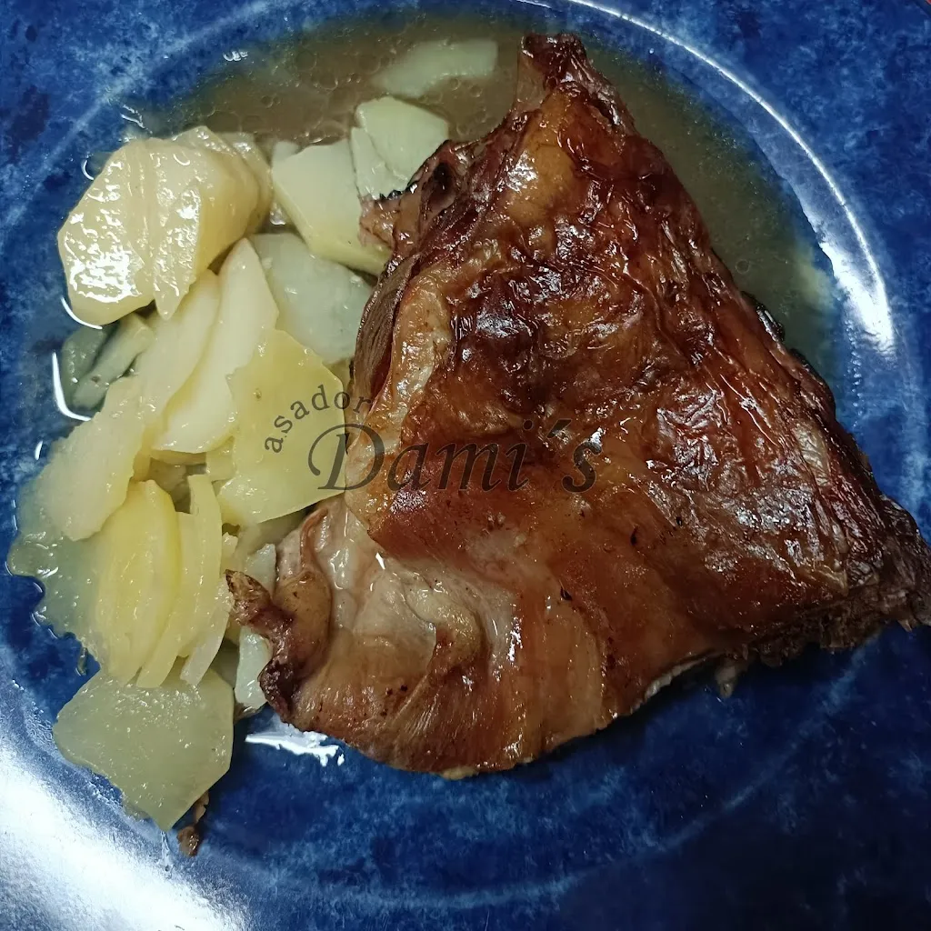 Restaurante Asador Dami’s_Marchamalo_slider_image_3