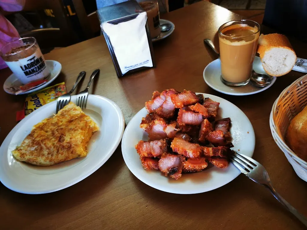 Restaurante Mesón Ortega_Marchamalo_slider_image_2