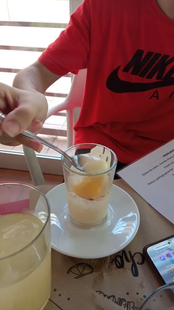 Restaurante & Bar Piscina de Marchamalo_Marchamalo_slider_image_3