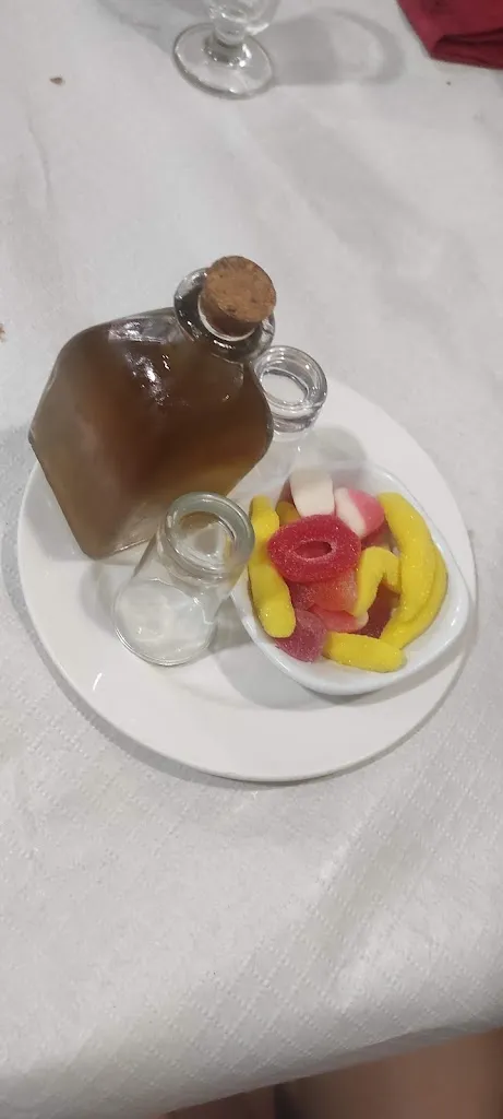 Menu_CÍRCULOS CAFETERÍA RESTAURANTE_Banyeres de Mariola_immagine_5