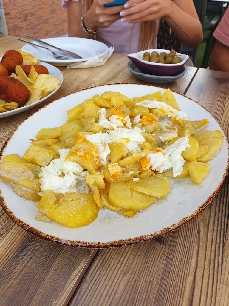 Bar Bulevar_Marchamalo_slider_image_1