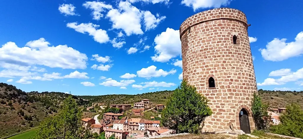 La Plaza_Olmeda de Cobeta_slider_image_2