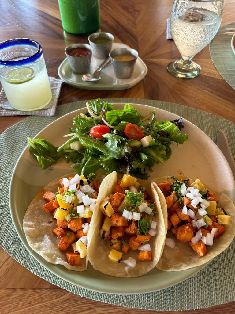 Don Manuel's_Pedregal El_slider_image_3