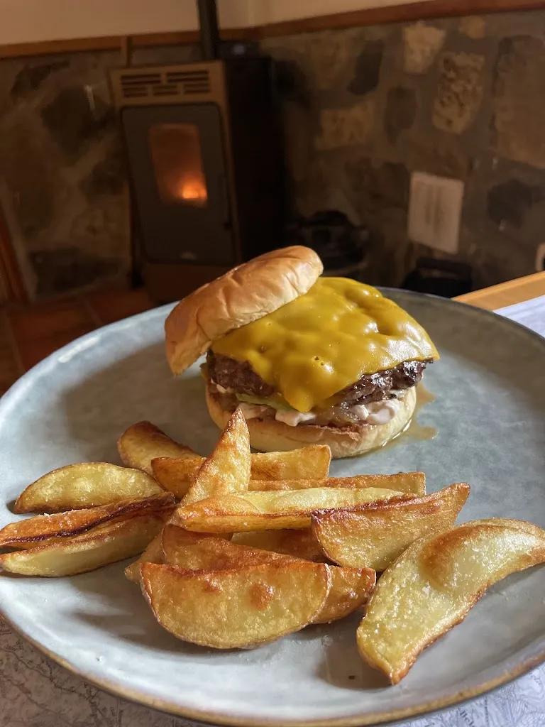 Bar la Serradora_Peralejos de las Truchas_slider_image_1