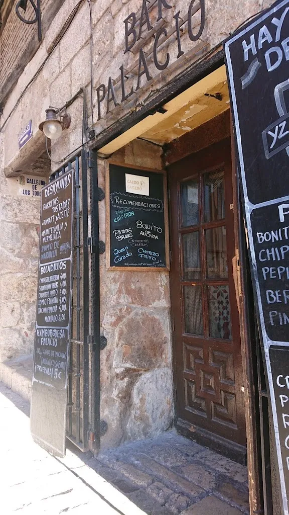 Bar Palacio restaurant in Pastrana