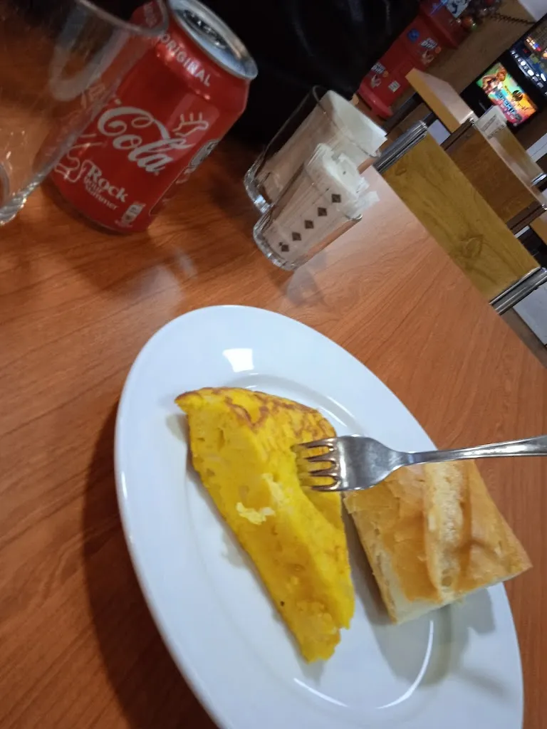 Menu_Restaurante los Cuatro Mares_Piqueras_image_8