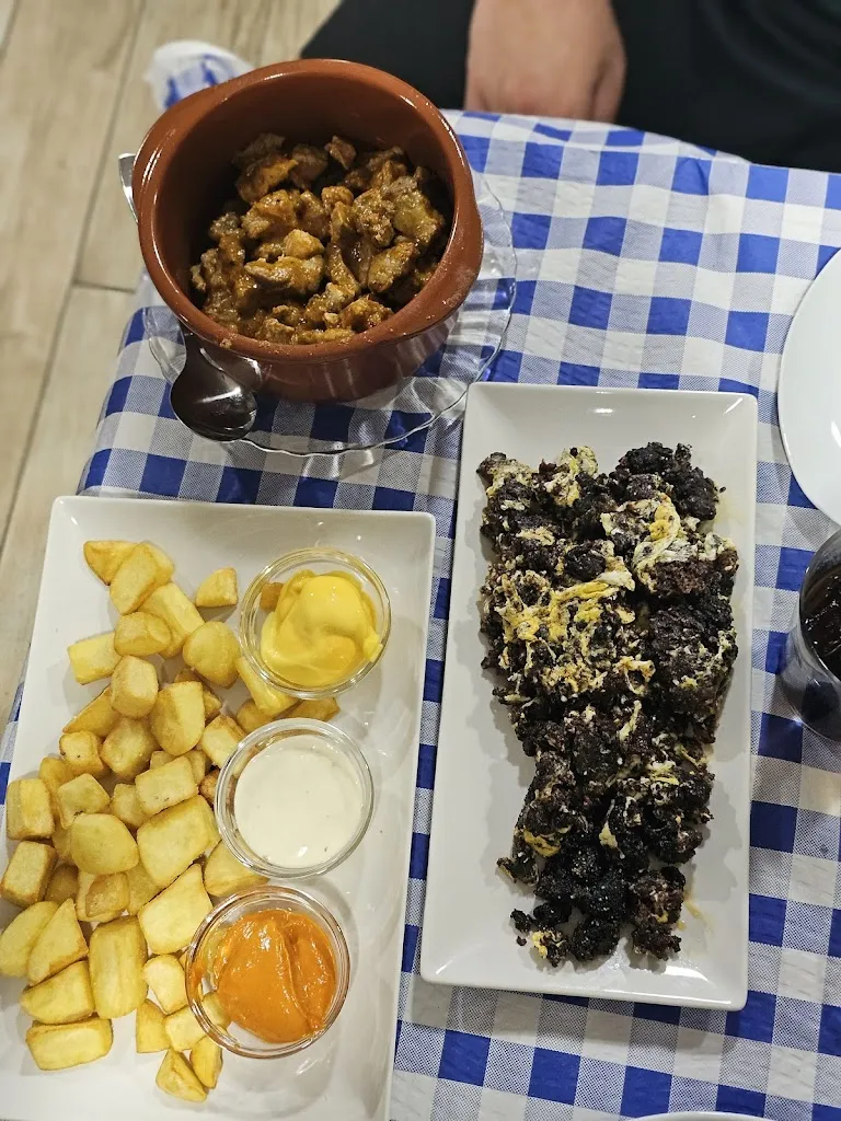 Andrea Serrano Garcia-Consuegra_El Portalejo_Prádena de Atienza_review