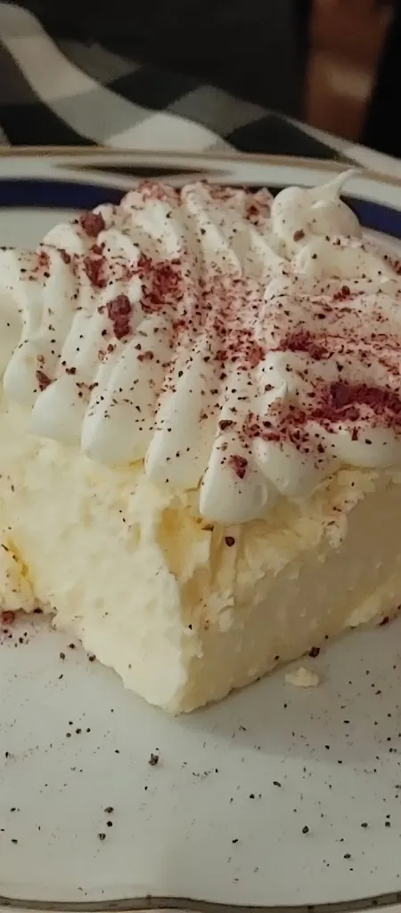 M Ch L_La Antigua Finca_Pozo de Guadalajara_recensione