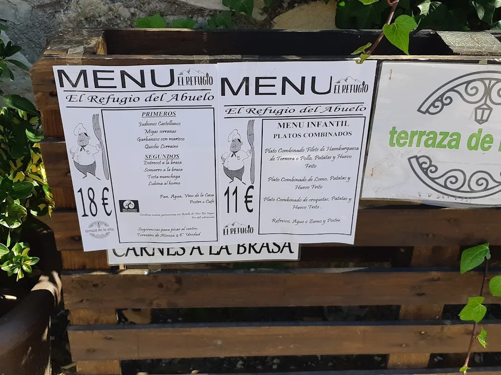 Menu_Bar Restaurante El Refugio Del Abuelo. Terraza De Verano, Piscina._Puebla de Beleña_image_3