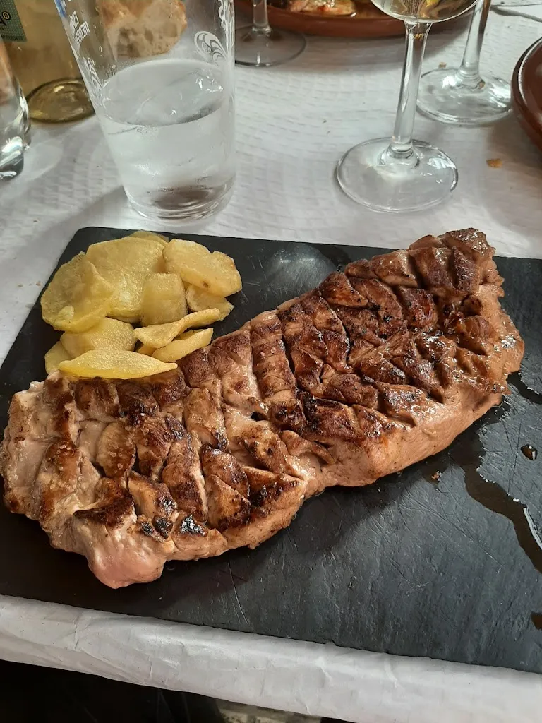 Menu_Bar Restaurante El Refugio Del Abuelo. Terraza De Verano, Piscina._Puebla de Beleña_image_7