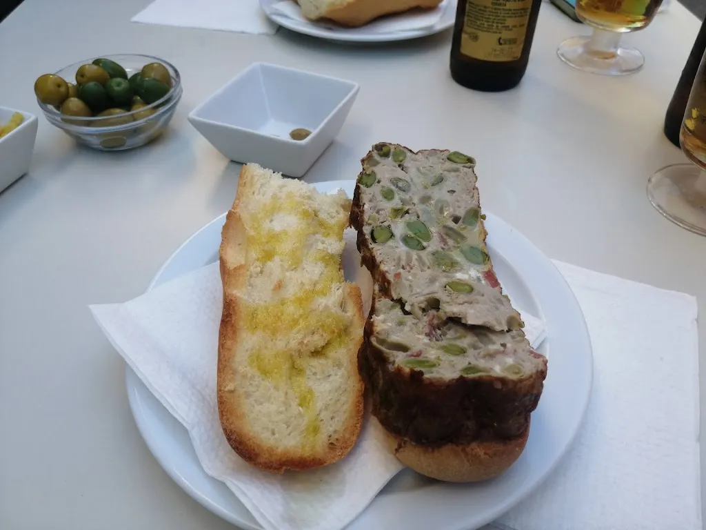 Alonso restaurant in Banyeres de Mariola