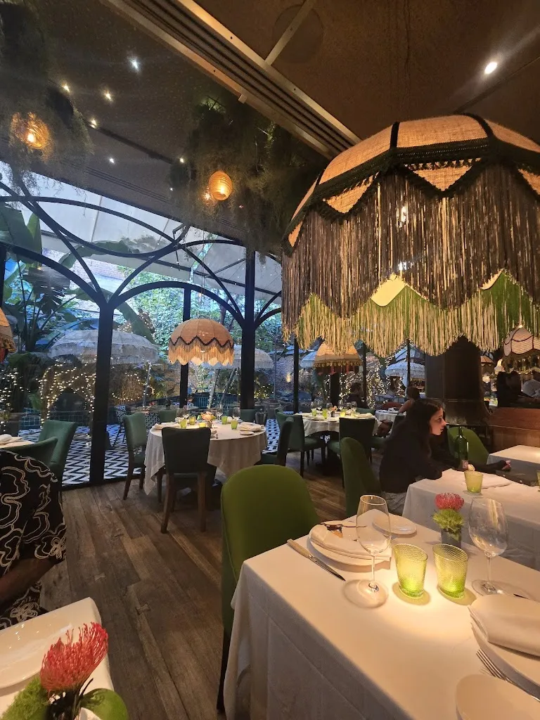 Amazónico_Pobo de Dueñas El_slider_image_3