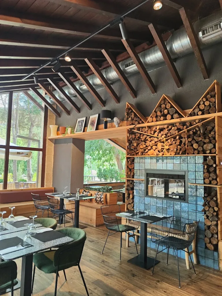 El Colvillo - Restaurante_Rillo de Gallo_slider_image_3