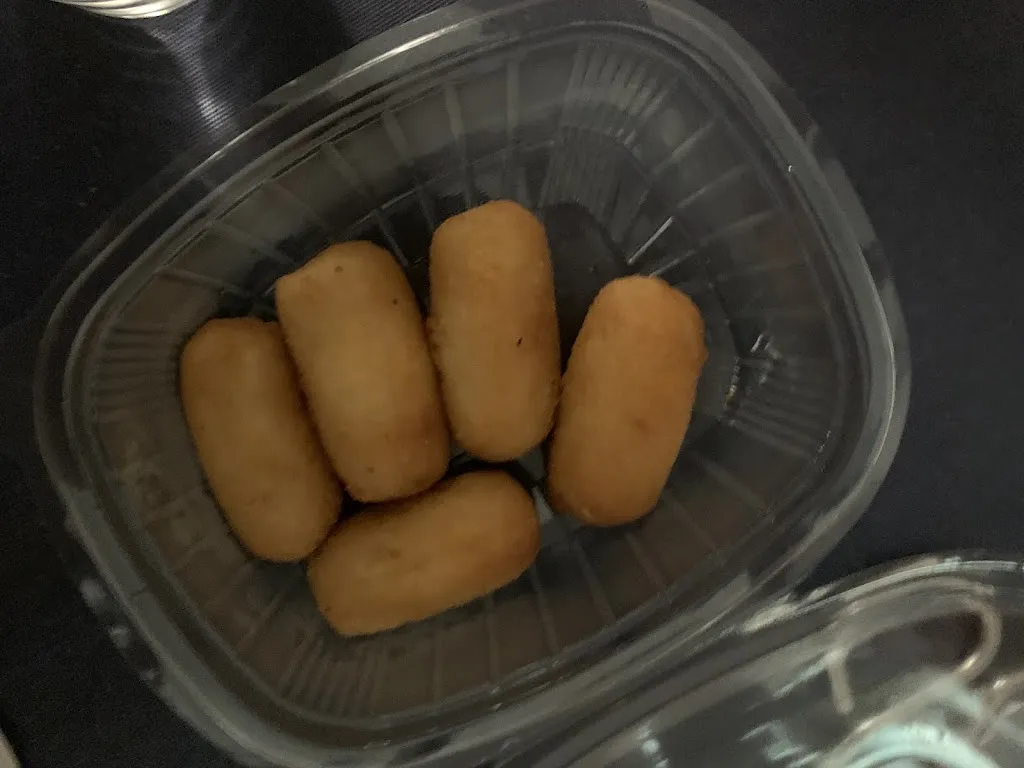 Ca_ hotica_Golden Chicken_Recuenco El_review